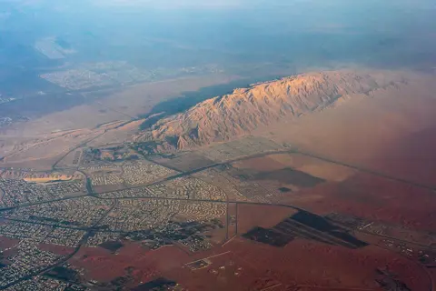 جبل حفیت — جبل حفیت کا فضائی منظر۔