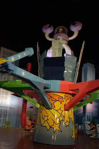 The colourful Mojo’s Robot Rampage ride setting