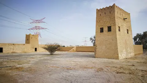 فلایہ ہیریٹیج سائٹ — فلایہ ہیریٹیج سائٹ کو قریب سے دیکھیں۔