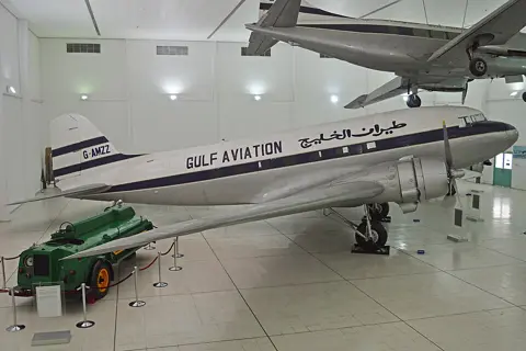 محفوظ ڈکوٹا طیارہ عجائب گھر کے ہوابازی کے مجموعے کا حصہ ہے۔