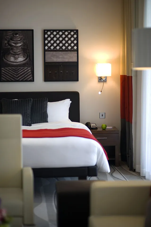 Studio at Staybridge Suites Yas Island, photographed in 2010; room decor may have changed